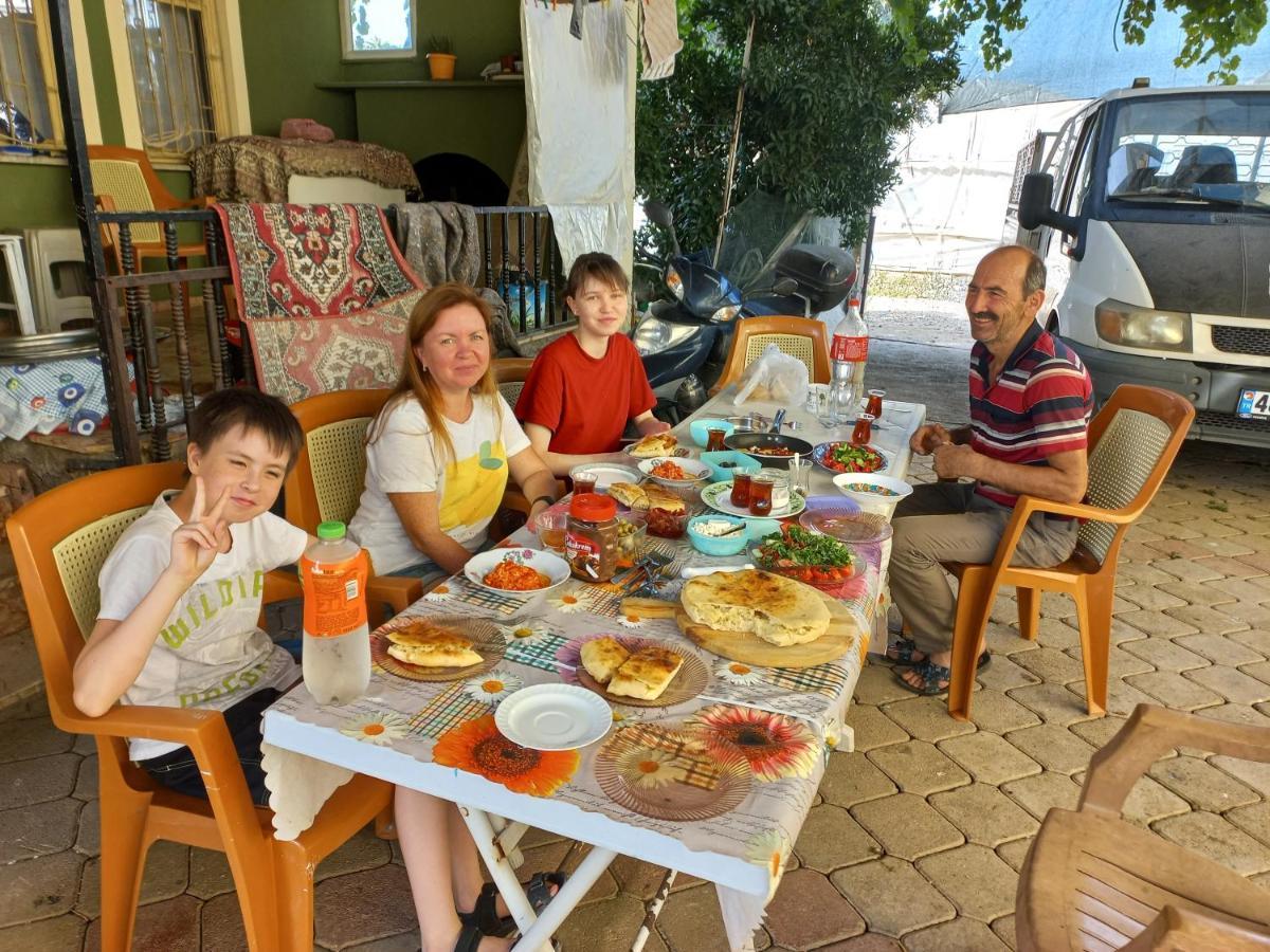 Adventurous Local Hostel Fethiye Exteriör bild