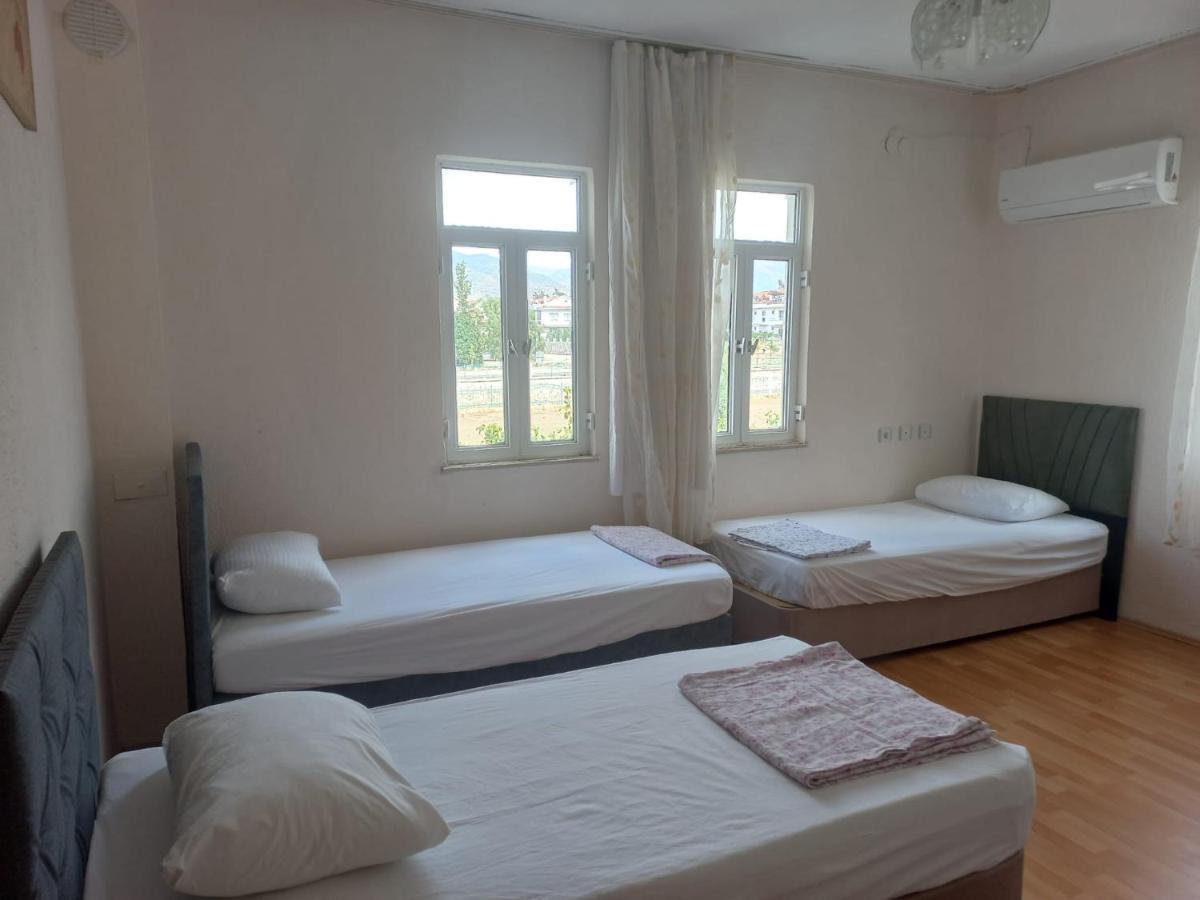 Adventurous Local Hostel Fethiye Exteriör bild