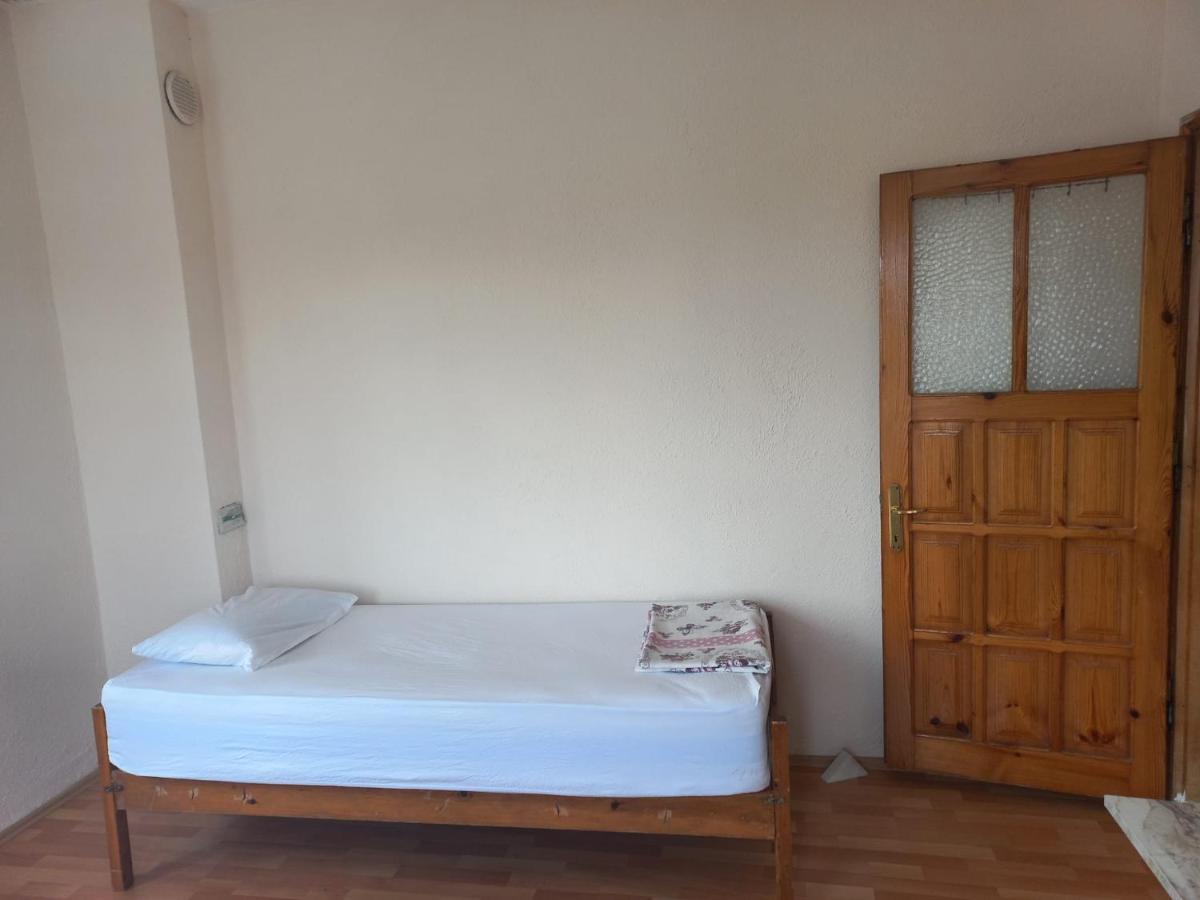 Adventurous Local Hostel Fethiye Exteriör bild