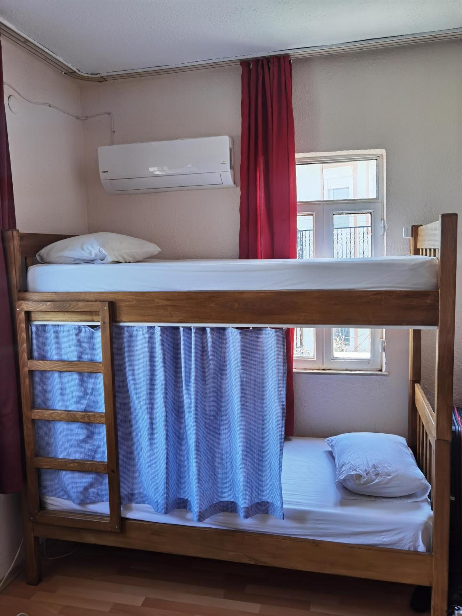 Adventurous Local Hostel Fethiye Exteriör bild